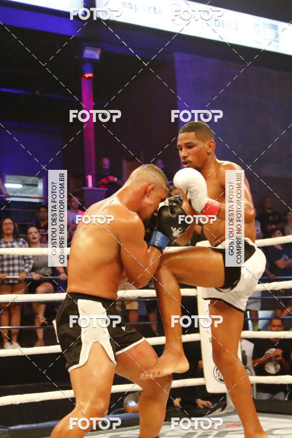 Buy your photos of the eventSKAUS Combat on Fotop