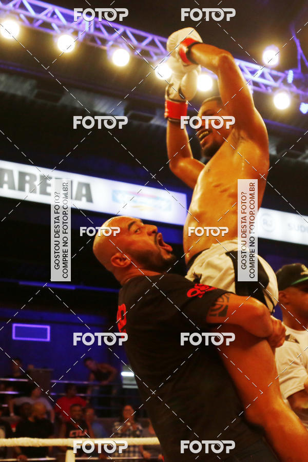 Buy your photos of the eventSKAUS Combat on Fotop