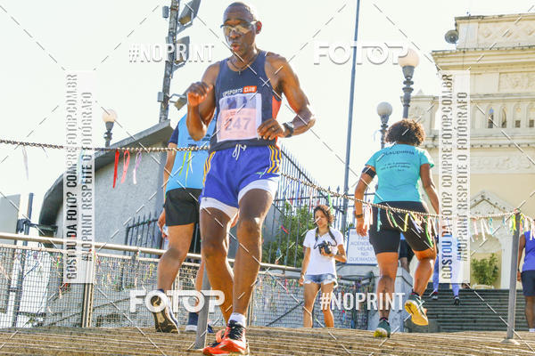 Buy your photos of the eventDesafio Escadaria Igreja da Penha on Fotop