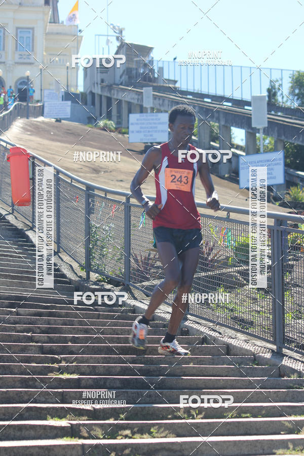 Compra tus fotos del eventoDesafio Escadaria Igreja da Penha En Fotop