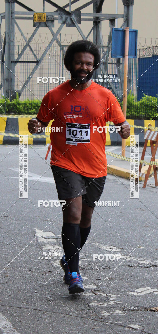 Buy your photos of the event10� Corrida Internacional Shopping - Guarulhos on Fotop