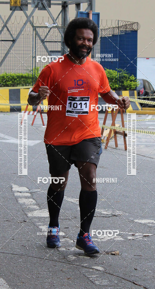 Buy your photos of the event10� Corrida Internacional Shopping - Guarulhos on Fotop