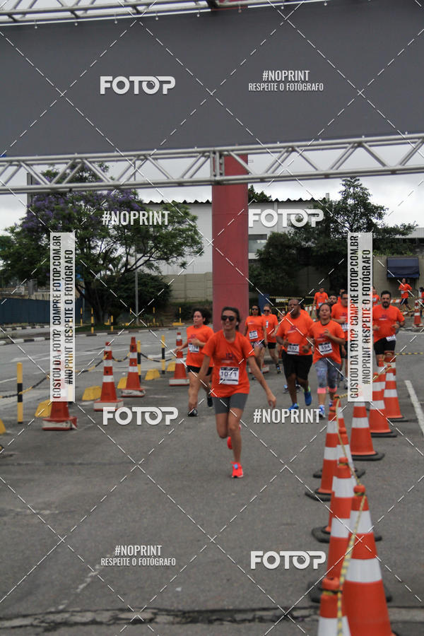 Buy your photos of the event10 Corrida Internacional Shopping - Guarulhos on Fotop