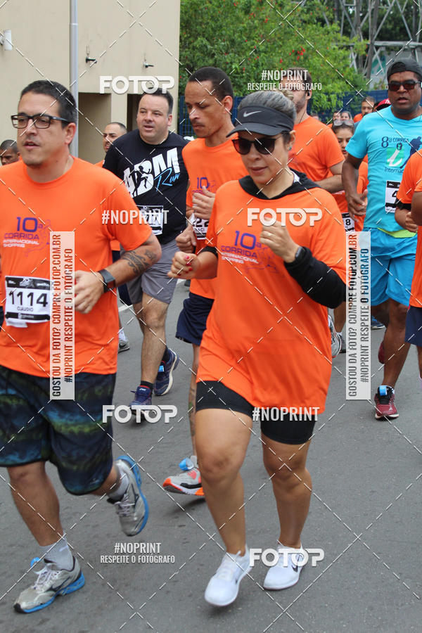 Buy your photos of the event10 Corrida Internacional Shopping - Guarulhos on Fotop