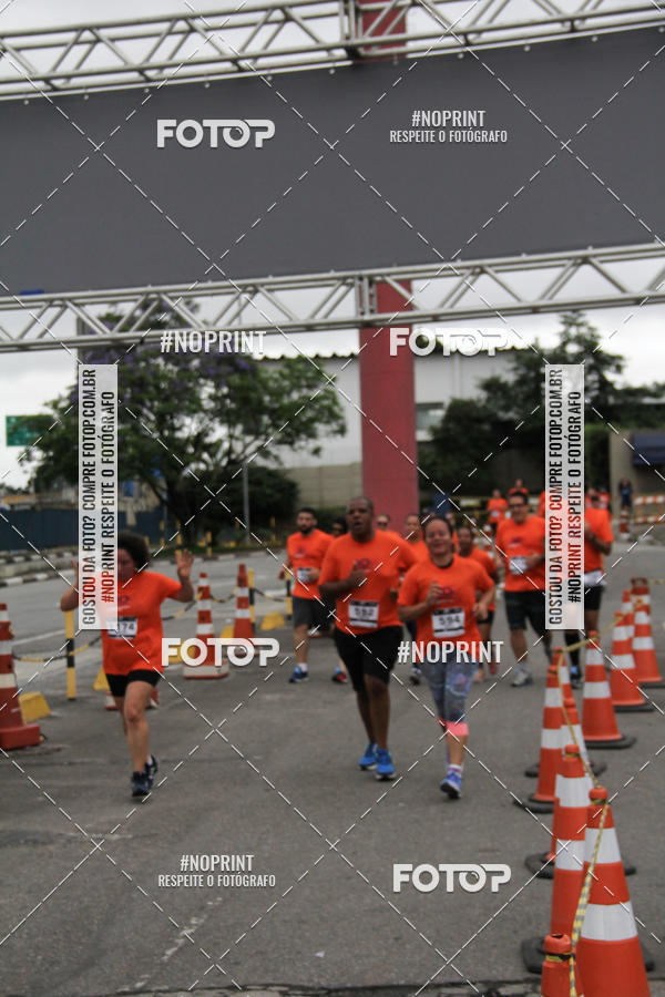Buy your photos of the event10 Corrida Internacional Shopping - Guarulhos on Fotop