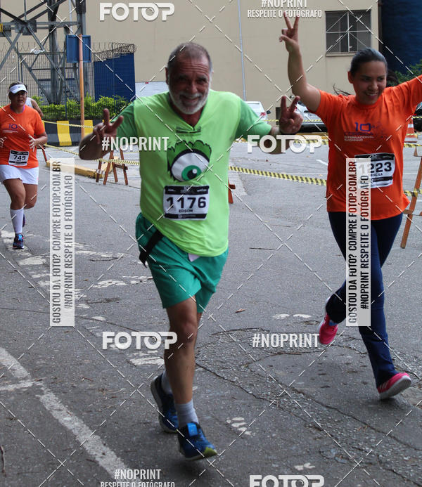 Buy your photos of the event10 Corrida Internacional Shopping - Guarulhos on Fotop