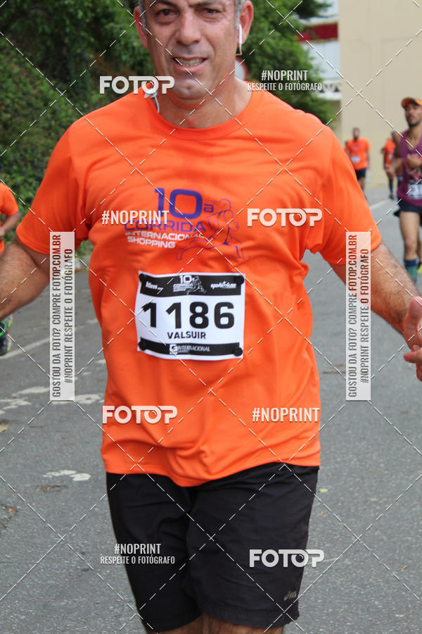 Buy your photos of the event10 Corrida Internacional Shopping - Guarulhos on Fotop