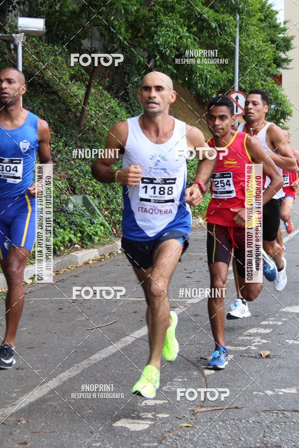 Buy your photos of the event10 Corrida Internacional Shopping - Guarulhos on Fotop