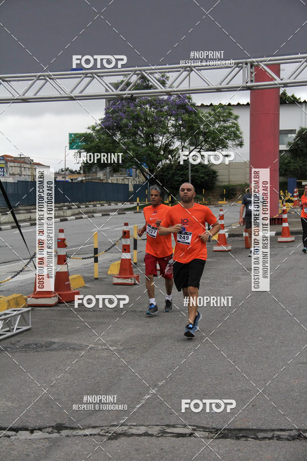 Buy your photos of the event10 Corrida Internacional Shopping - Guarulhos on Fotop
