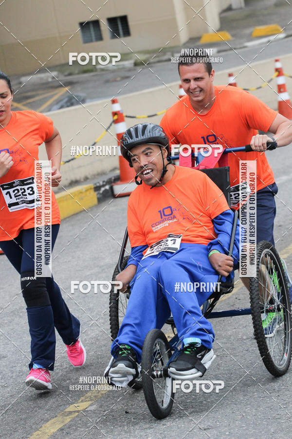 Buy your photos of the event10 Corrida Internacional Shopping - Guarulhos on Fotop