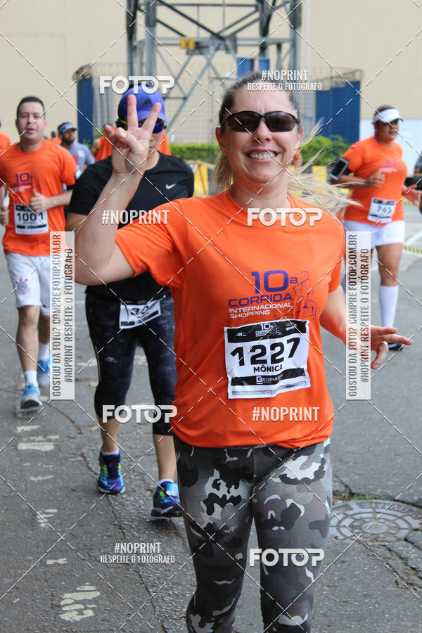 Buy your photos of the event10 Corrida Internacional Shopping - Guarulhos on Fotop