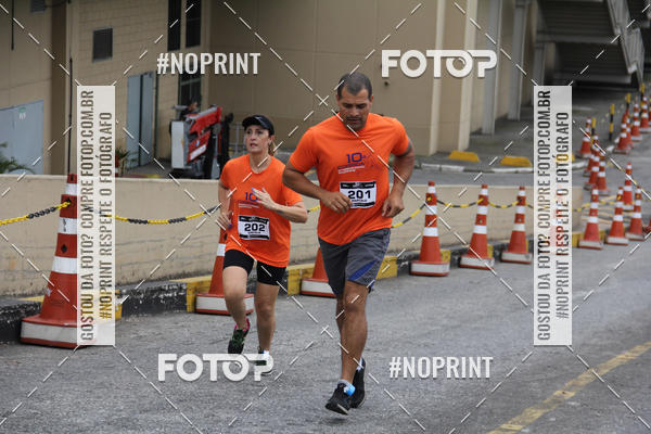 Buy your photos of the event10 Corrida Internacional Shopping - Guarulhos on Fotop