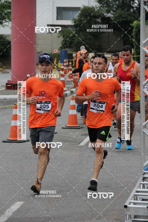 Buy your photos of the event10 Corrida Internacional Shopping - Guarulhos on Fotop