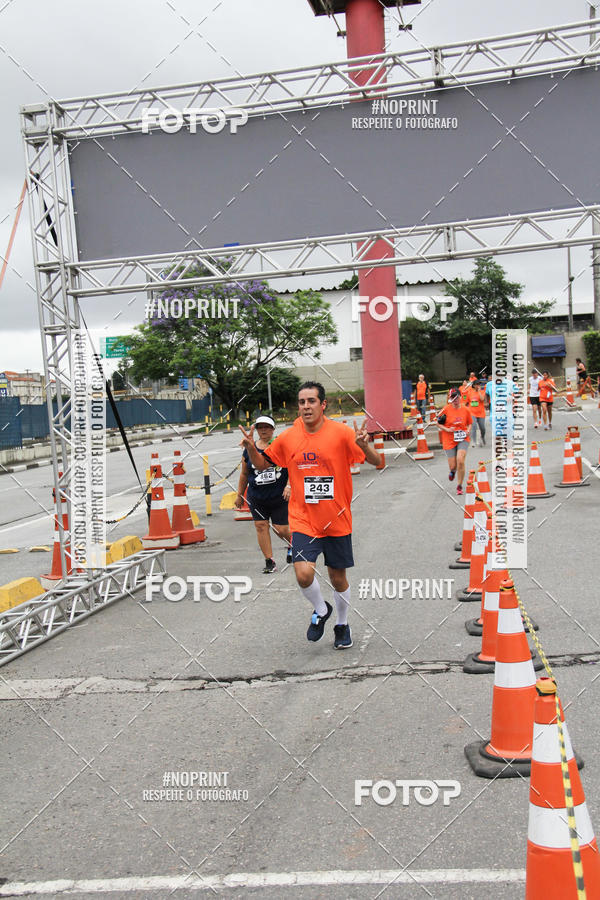 Buy your photos of the event10 Corrida Internacional Shopping - Guarulhos on Fotop