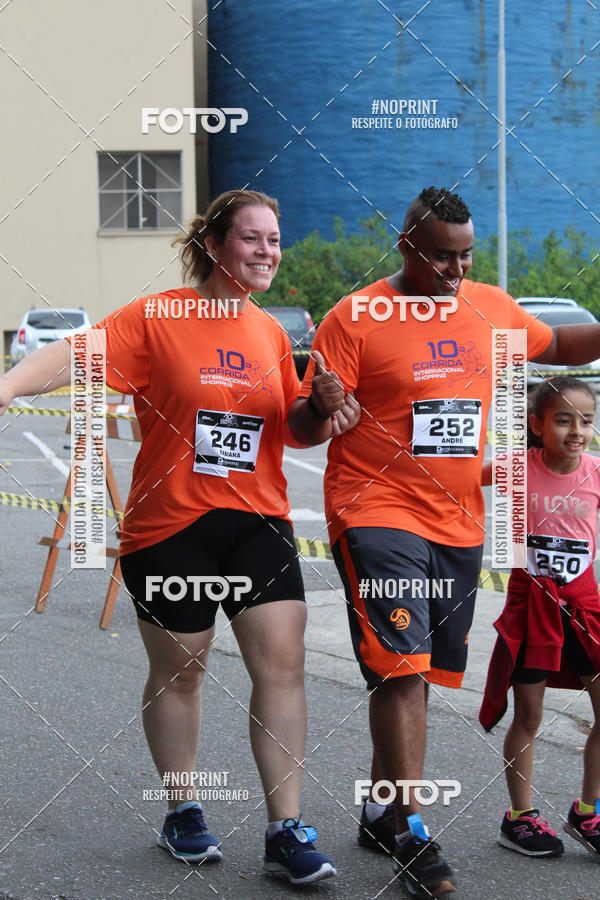 Buy your photos of the event10� Corrida Internacional Shopping - Guarulhos on Fotop