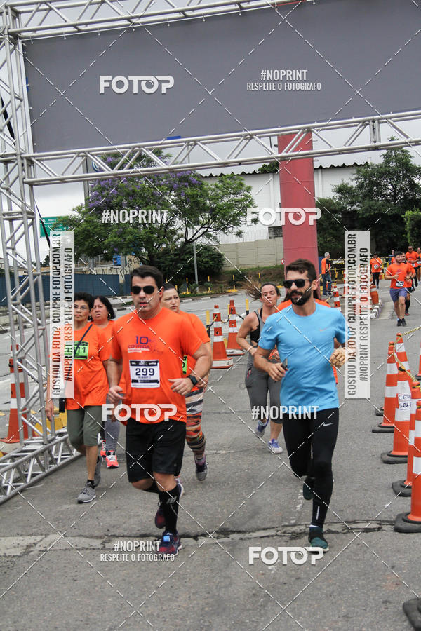 Buy your photos of the event10 Corrida Internacional Shopping - Guarulhos on Fotop