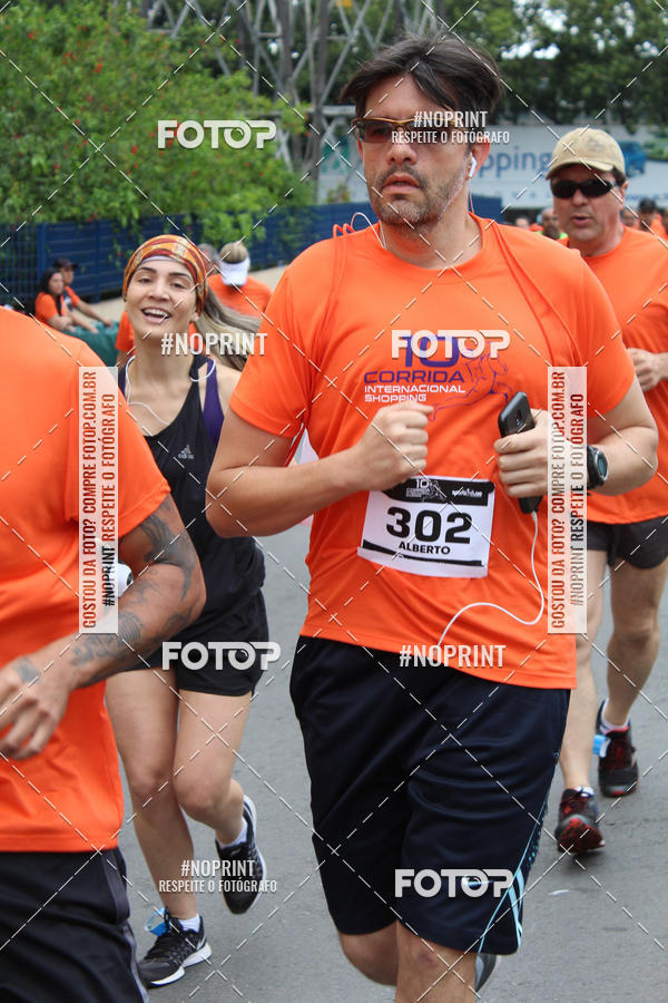 Buy your photos of the event10� Corrida Internacional Shopping - Guarulhos on Fotop