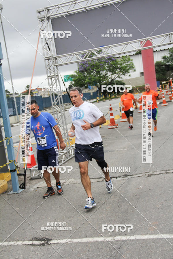 Buy your photos of the event10 Corrida Internacional Shopping - Guarulhos on Fotop