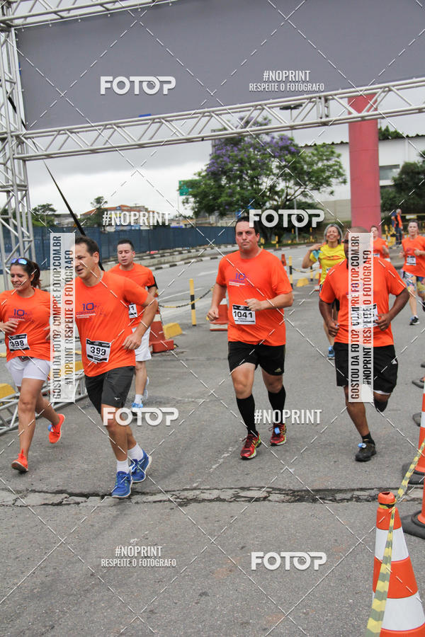 Buy your photos of the event10 Corrida Internacional Shopping - Guarulhos on Fotop