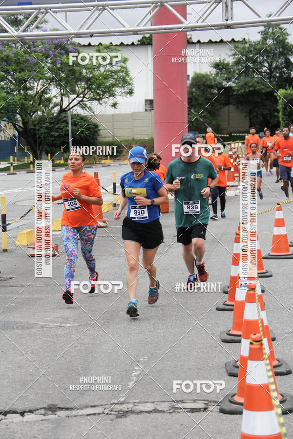 Buy your photos of the event10 Corrida Internacional Shopping - Guarulhos on Fotop