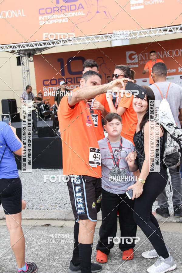 Buy your photos of the event10� Corrida Internacional Shopping - Guarulhos on Fotop