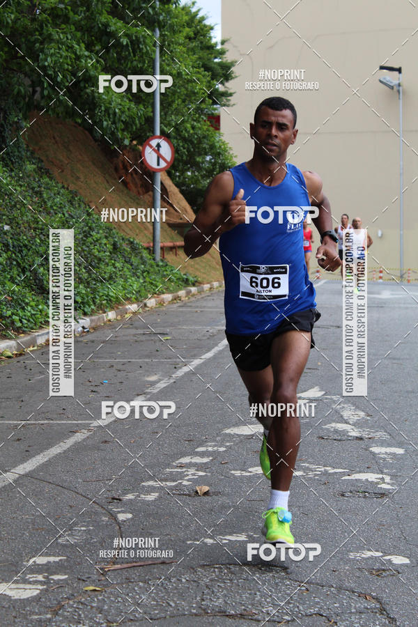 Buy your photos of the event10 Corrida Internacional Shopping - Guarulhos on Fotop