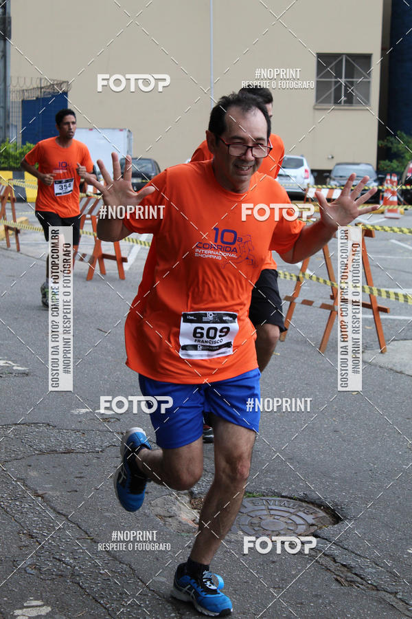Buy your photos of the event10 Corrida Internacional Shopping - Guarulhos on Fotop