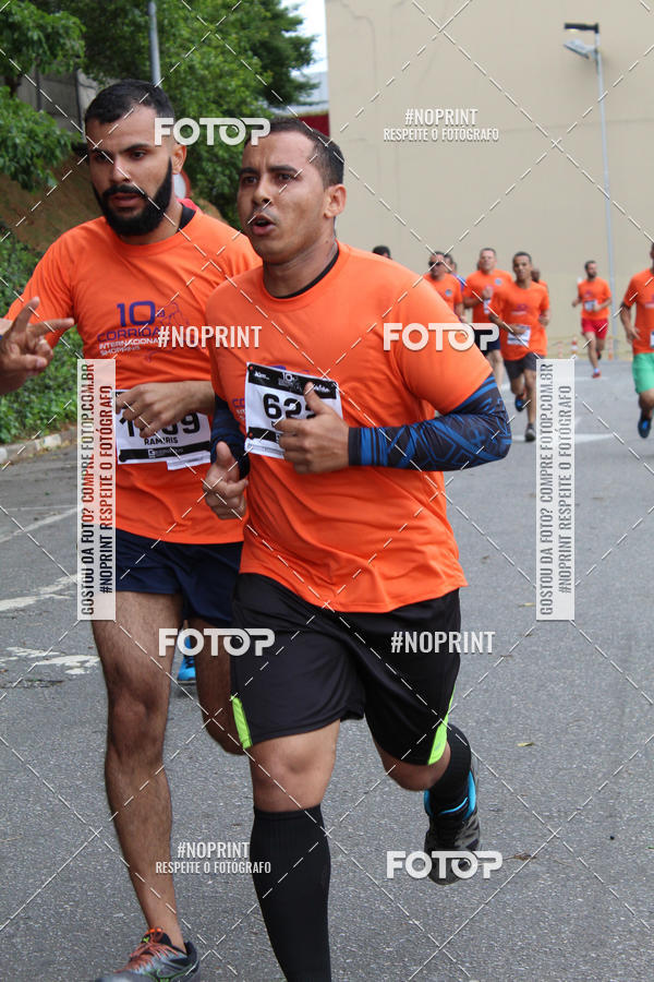 Buy your photos of the event10 Corrida Internacional Shopping - Guarulhos on Fotop