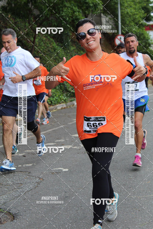 Buy your photos of the event10 Corrida Internacional Shopping - Guarulhos on Fotop