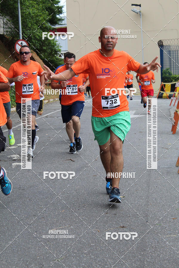 Buy your photos of the event10 Corrida Internacional Shopping - Guarulhos on Fotop