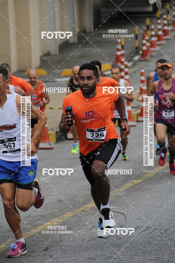 Buy your photos of the event10� Corrida Internacional Shopping - Guarulhos on Fotop