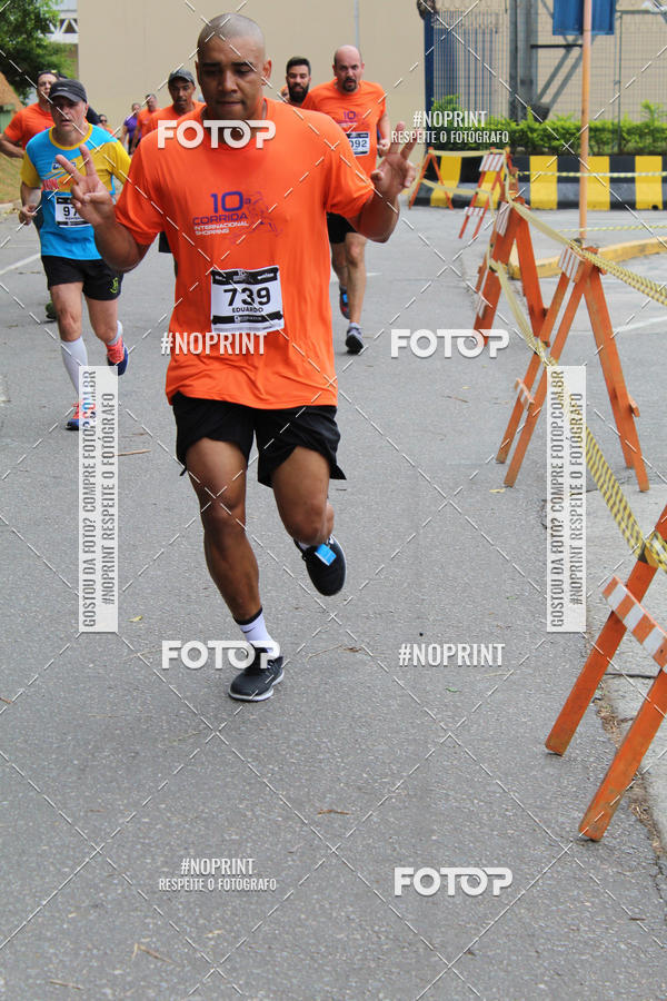 Buy your photos of the event10 Corrida Internacional Shopping - Guarulhos on Fotop