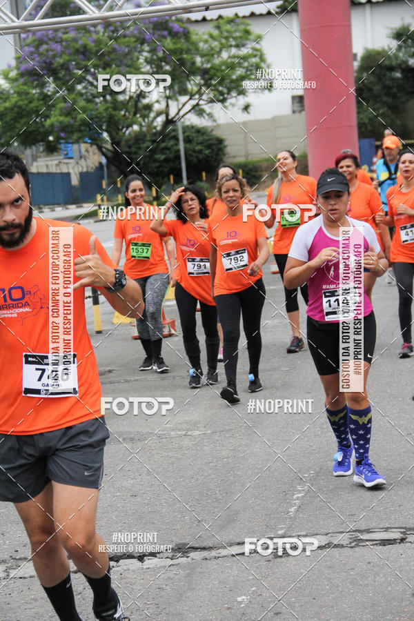 Buy your photos of the event10 Corrida Internacional Shopping - Guarulhos on Fotop