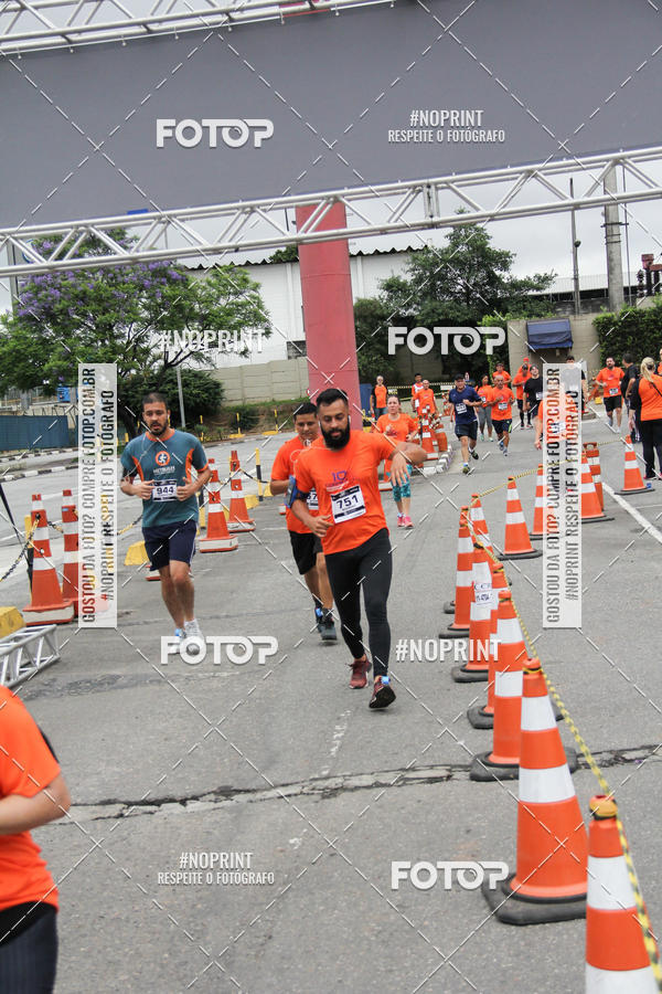 Buy your photos of the event10 Corrida Internacional Shopping - Guarulhos on Fotop
