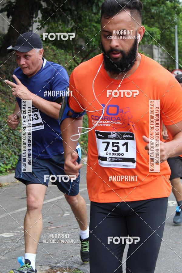 Buy your photos of the event10 Corrida Internacional Shopping - Guarulhos on Fotop