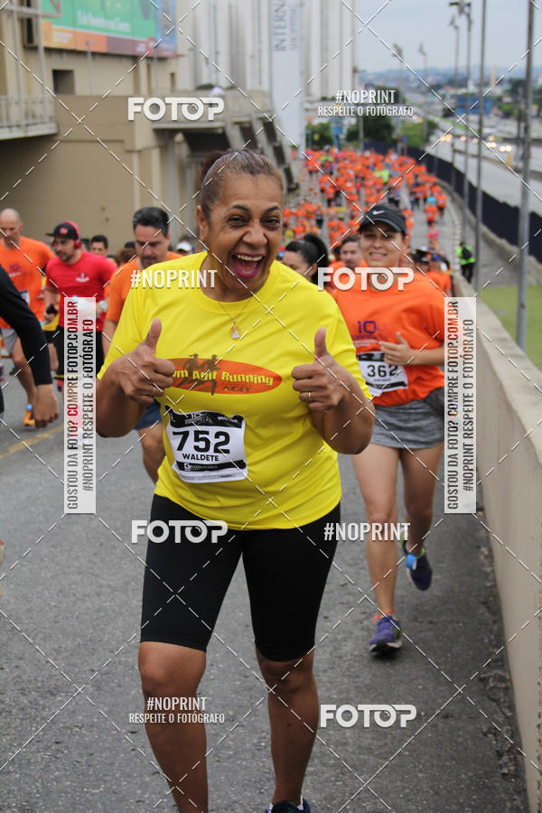 Buy your photos of the event10� Corrida Internacional Shopping - Guarulhos on Fotop