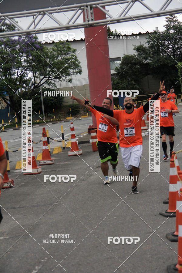 Buy your photos of the event10 Corrida Internacional Shopping - Guarulhos on Fotop