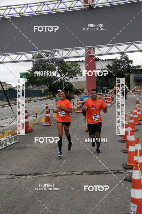Buy your photos of the event10 Corrida Internacional Shopping - Guarulhos on Fotop