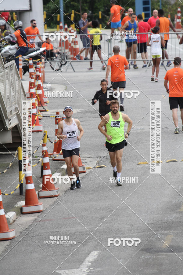 Buy your photos of the event10 Corrida Internacional Shopping - Guarulhos on Fotop