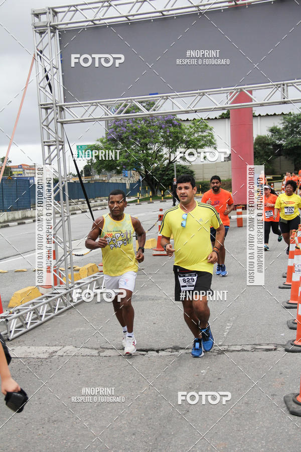 Buy your photos of the event10 Corrida Internacional Shopping - Guarulhos on Fotop
