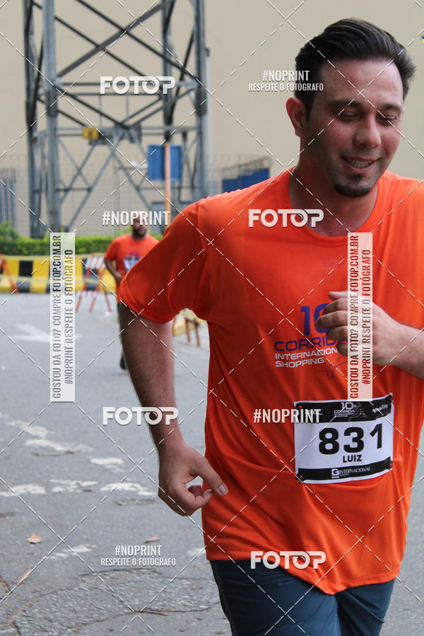 Buy your photos of the event10� Corrida Internacional Shopping - Guarulhos on Fotop