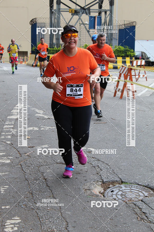 Buy your photos of the event10 Corrida Internacional Shopping - Guarulhos on Fotop