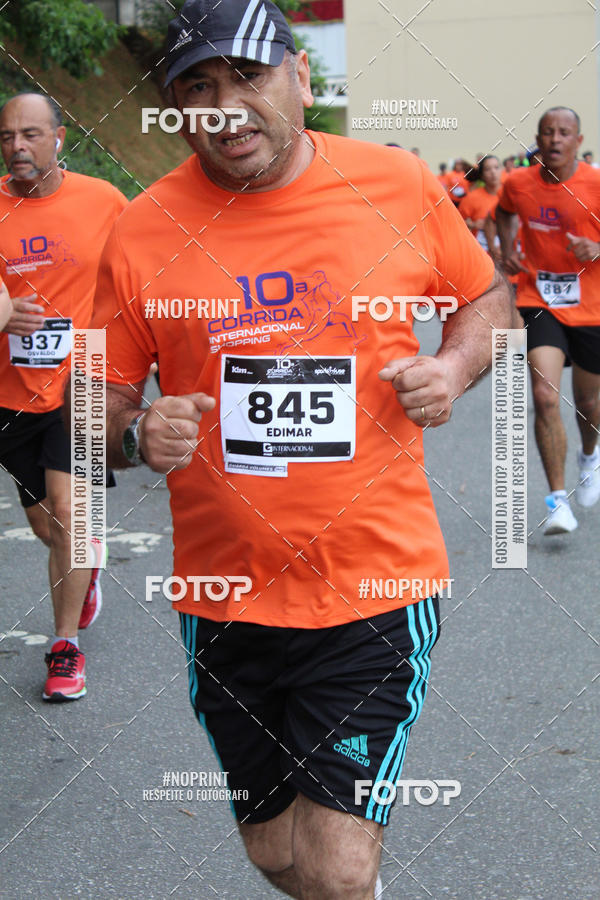 Buy your photos of the event10 Corrida Internacional Shopping - Guarulhos on Fotop