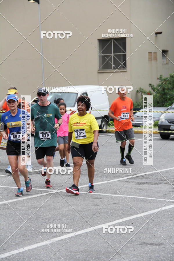 Buy your photos of the event10 Corrida Internacional Shopping - Guarulhos on Fotop