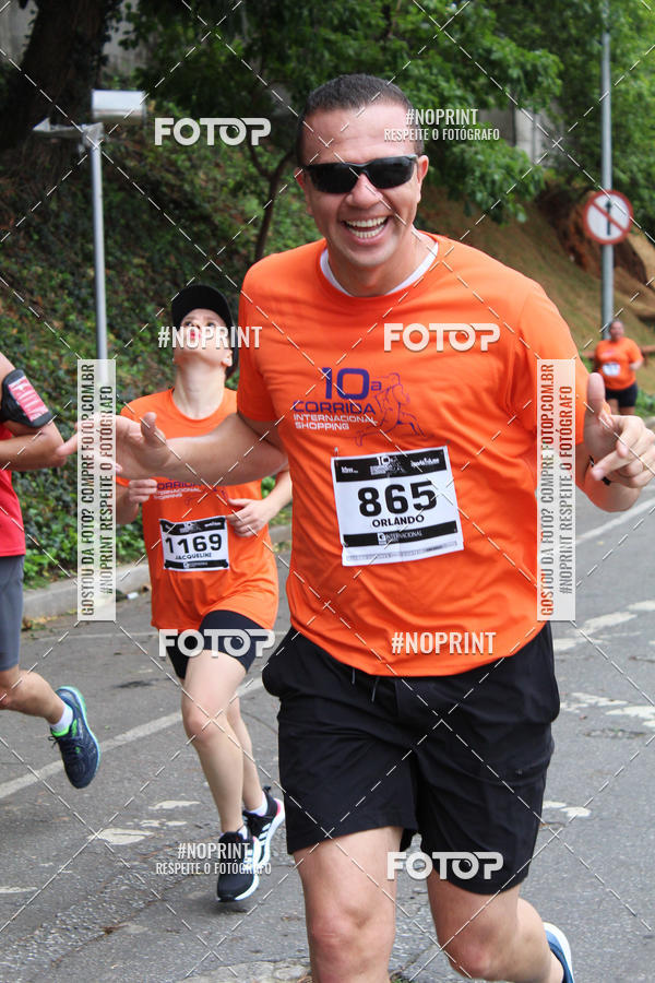 Buy your photos of the event10 Corrida Internacional Shopping - Guarulhos on Fotop