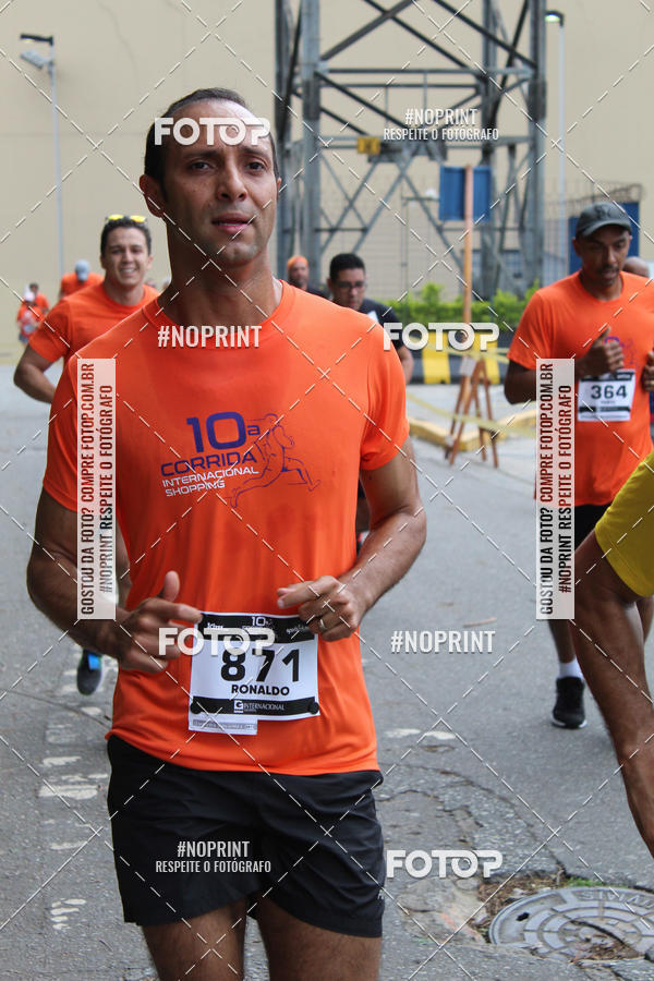 Buy your photos of the event10� Corrida Internacional Shopping - Guarulhos on Fotop