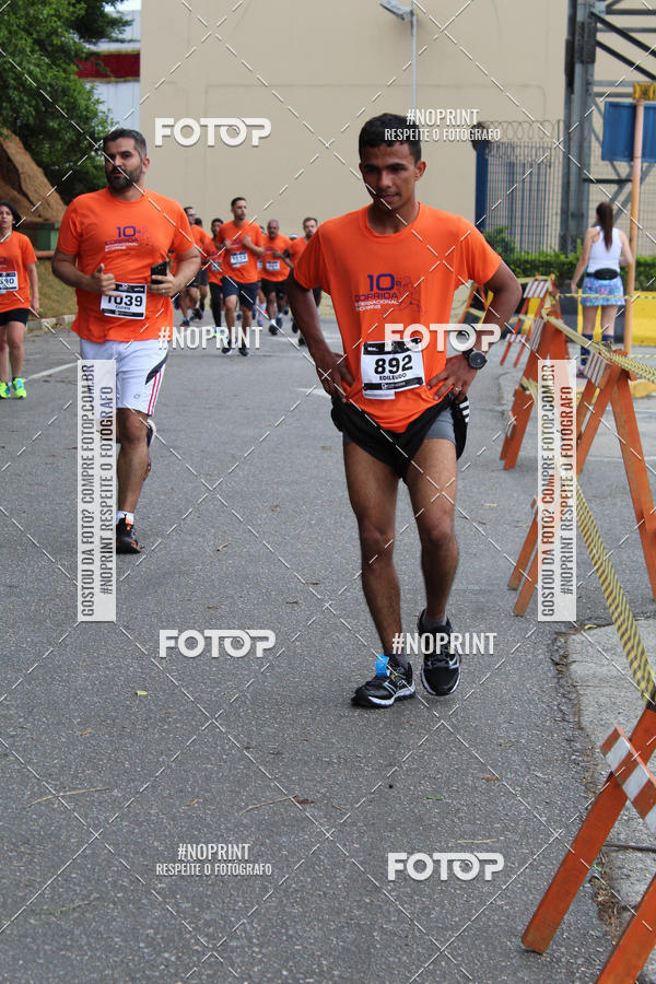 Buy your photos of the event10 Corrida Internacional Shopping - Guarulhos on Fotop