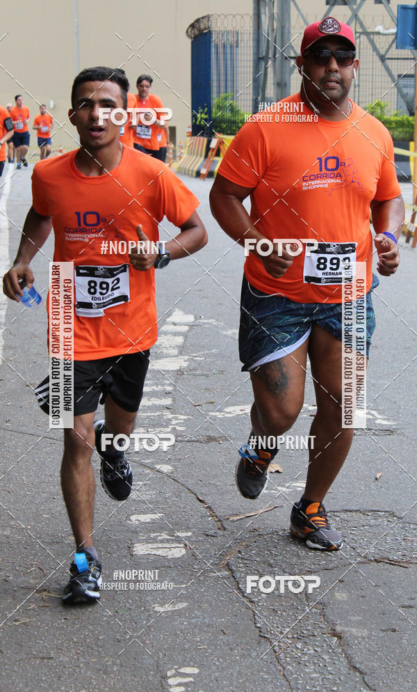 Buy your photos of the event10� Corrida Internacional Shopping - Guarulhos on Fotop