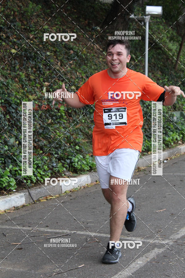 Buy your photos of the event10 Corrida Internacional Shopping - Guarulhos on Fotop