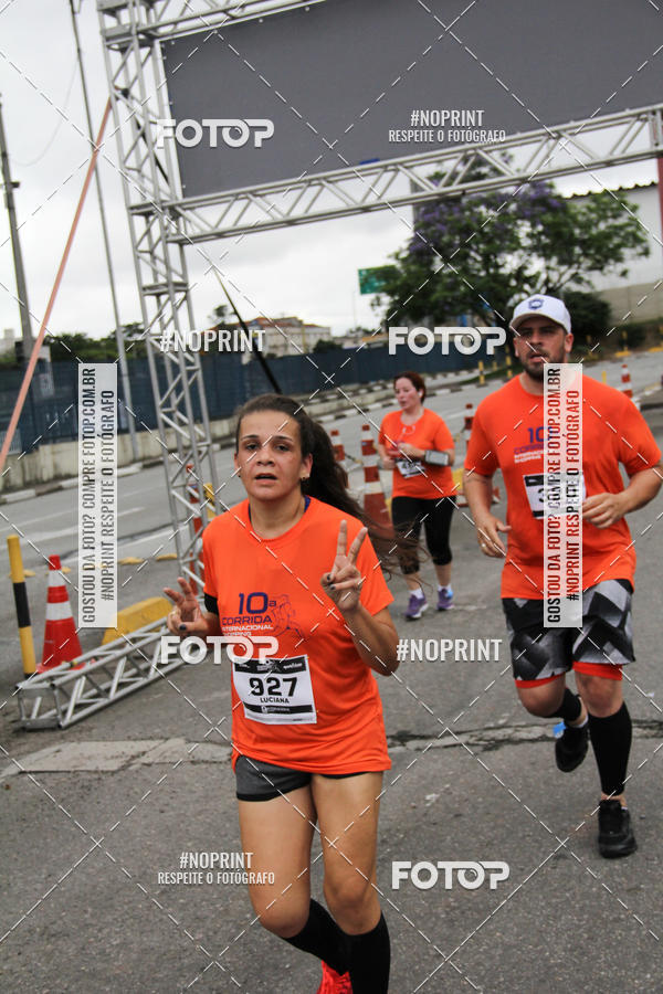 Buy your photos of the event10 Corrida Internacional Shopping - Guarulhos on Fotop